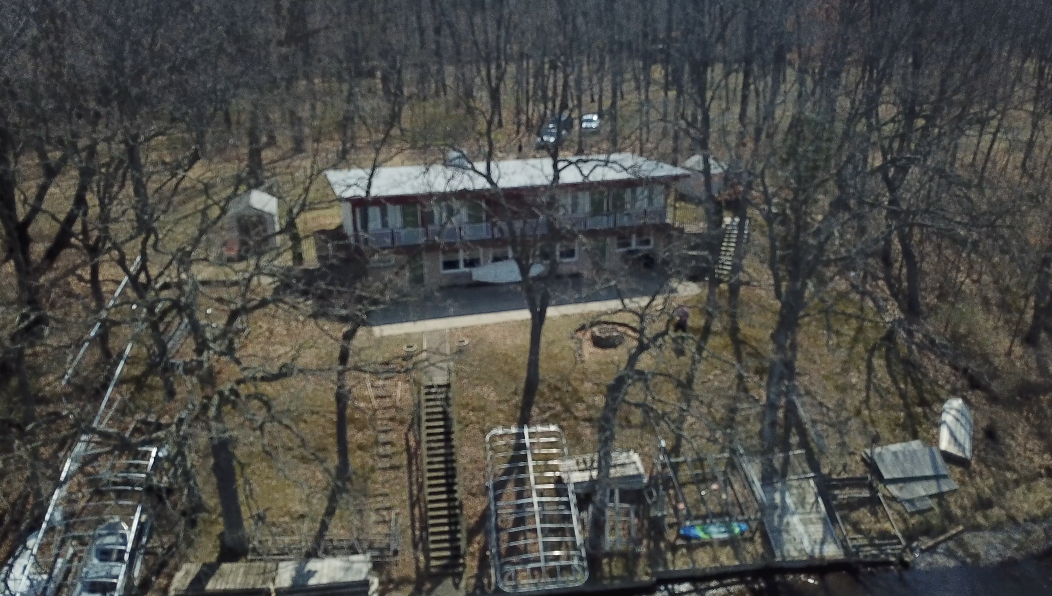 Kalamazoo County, families continue dispute over lakeside property - Vimarsana News
